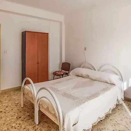 Awesome In With Kitchen Apartment *