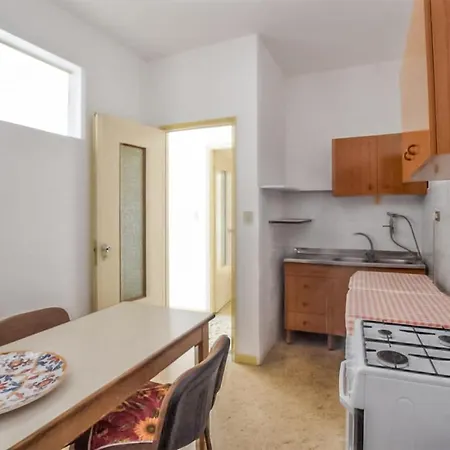 Awesome In With Kitchen Apartment